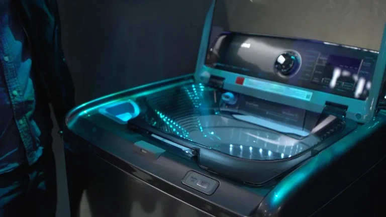 Deze vreemde wasmachine heeft drie trommels, het lijkt gek, maar het is een absoluut briljant idee